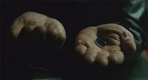 Em 'Matrix', o protagonista precisa decidir entre a pílula vermelha ou azul