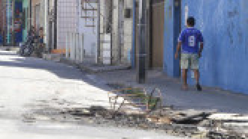 FORTALEZA, CE, BRASIL, 23-06-2016: Foto de apoio ilustrativo. Bairro Pirambu, em Fortaleza. (Foto: Evilázio Bezerra/O POVO) 