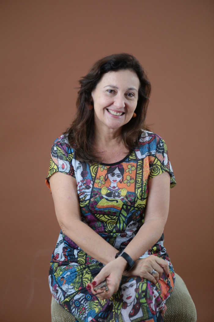 Cláudia Leitão, antropóloga, professora universitária, ex-secretária da Cultura do Ceará (Foto: Iana Soares O POVO)