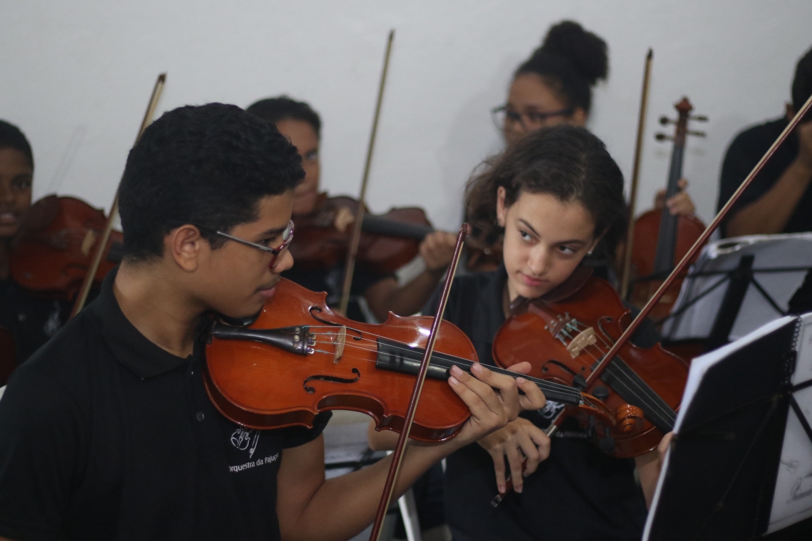 Fortaleza, CE, Brasil, 15-01-2019: Casa de Rodolfo Teófilo abriga Orquestra Pajuçara. (Foto: Mateus Dantas / O POVO) (Foto: Mateus Dantas)