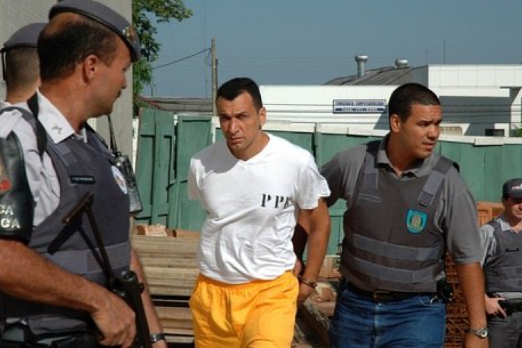 Nota de rep&uacute;dio &eacute; atribu&iacute;da a Marcola, l&iacute;der do PCC (Foto: Reprodu&cc...