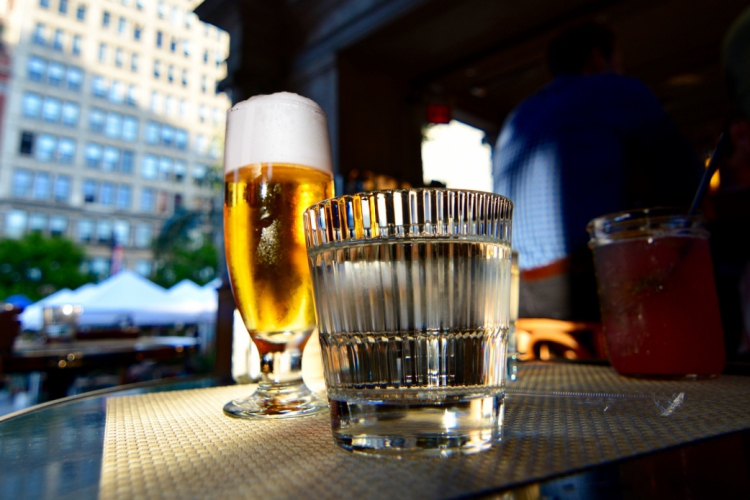 OMS destaca que &aacute;lcool reduz a imunidade

