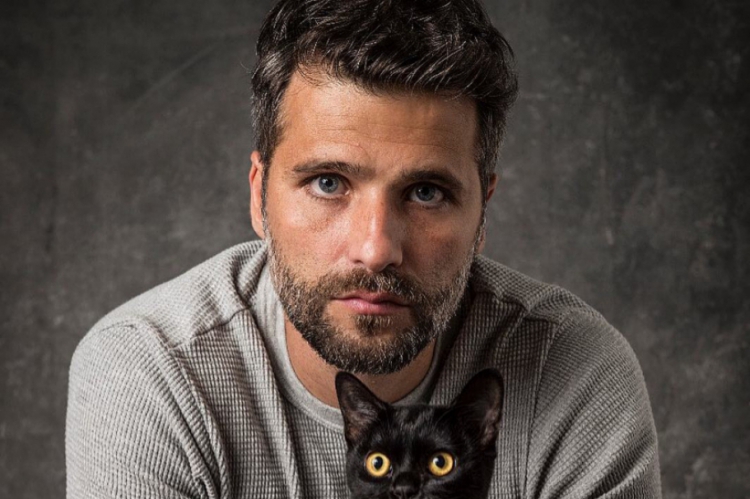 Bruno Gagliasso desenvolve o projeto Asas Vida Livre da Montanha