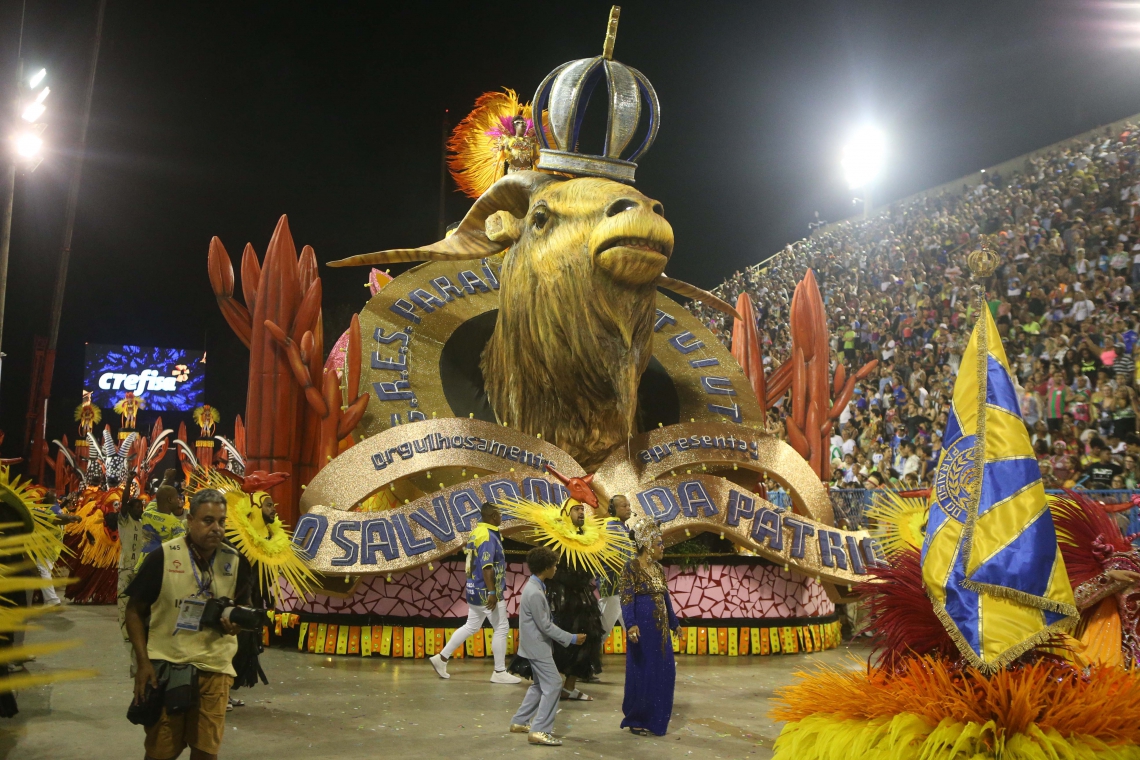 Carnaval 2019 - Desfile da escola de samba do Grupo Especial, Paraíso do Tuiuti, no Sambódromo da Marquês de Sapucaí, no Centro do Rio, na noite de segunda-feira (04) (Foto: Daniel Castelo Branco/AE)