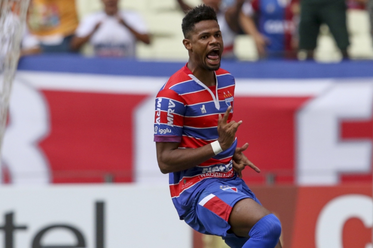 Júnior Santos recorda parceria com Rogério Ceni no Fortaleza