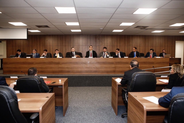 Em sessão extraordinária, o Conselho da OAB-CE aprovou por unanimidade o ingresso da ordem contra a revisão tarifária da Cagece