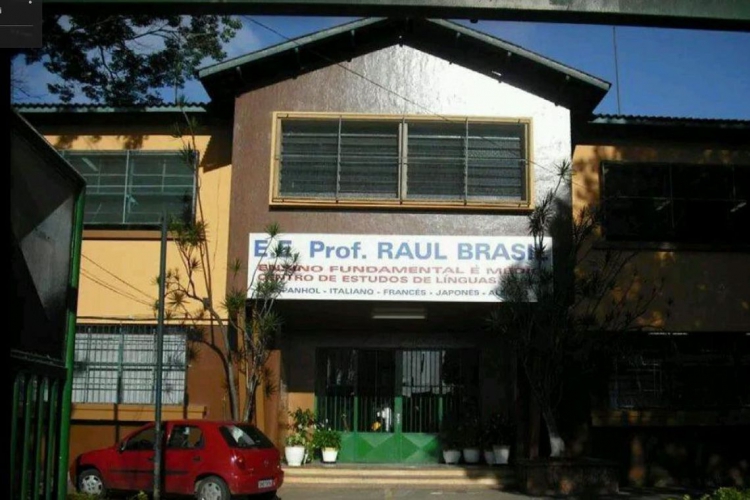 Tiroteio ocorreu dentro da Escola Estadual Prof. Raul Brasil, em Suzano (SP) (Foto: Google Street View/Reprodu&ccedil;&atilde;o)