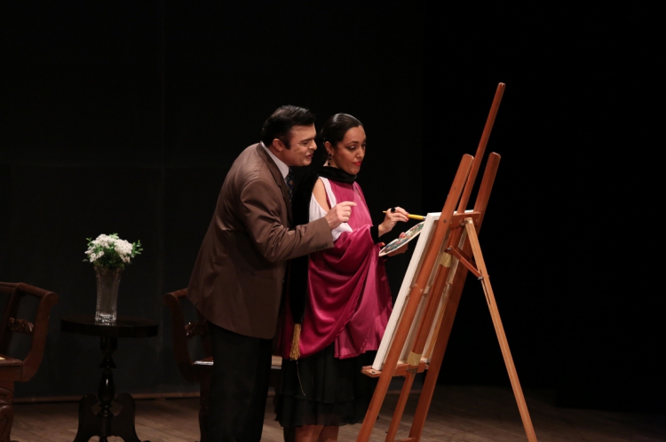 Os atores Ivan Lourinho e Annalies Borges nos papeis de Oswald de Andrade e Tarsila do Amaral na pe&ccedil;a "Tarsila" do grupo Mirante(Foto: Ares Soares)