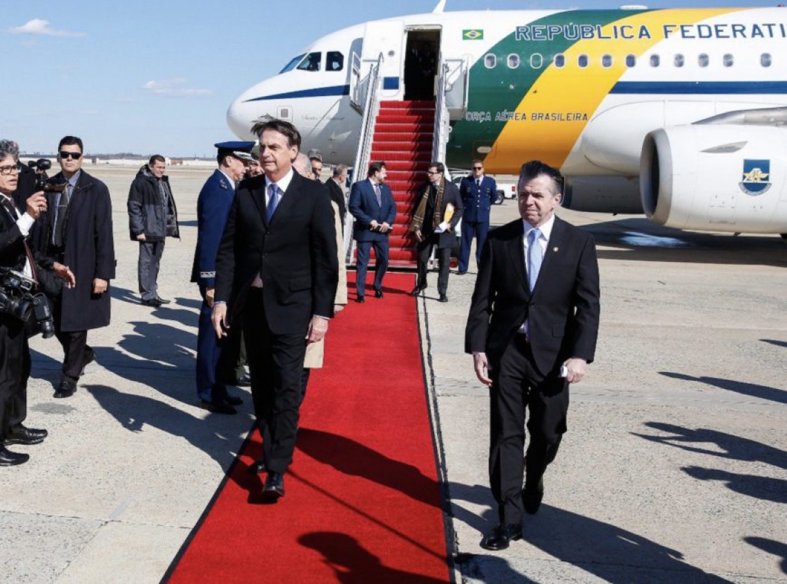 Bolsonaro desembarcou em Washington ontem