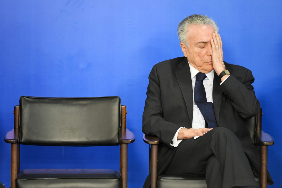 Resultado de imagem para Michel Temer tem 8,2 milhões bloqueados pelo Banco Central
