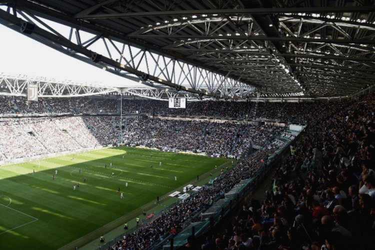 Juve feminina se aproxima do título italiano com estádio quase lotado -  Comunità Italiana