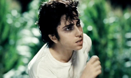 Jo Caldeorne, alter-ego de Lady Gaga, no clipe de Yoü and I. Jo Caldeorne, alter-ego de Lady Gaga, no clipe de Yoü and I.