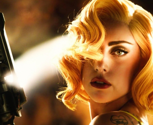 Lady Gaga estreou nos cinemas no filme Machete Kills. Lady Gaga estreou nos cinemas no filme Machete Kills.