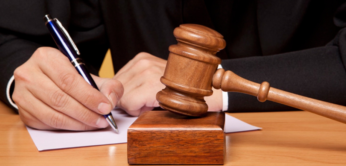 Imagem ilustrativa de apoio. Talvez o mundo não precise de juízes perfeitos. Só de juízes que lembrem que ninguém é. Nem mesmo eles
 (Foto: Foto: Reprodução/TJCE)