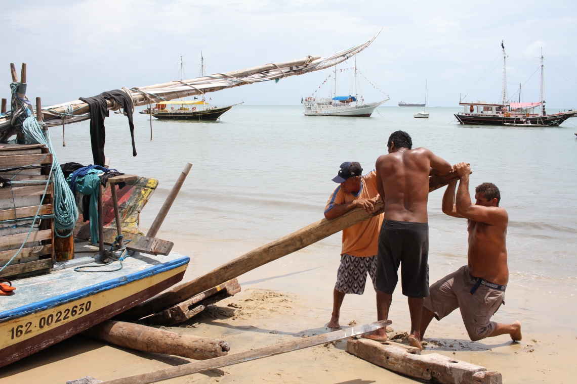 FORTALEZA, CE, BRASIL,09-04-2019:Pescadores do Mucuripe. 180 anos de Dragão do mar.   (Foto: Fabio Lima/O POVO) (Foto: FABIO LIMA)