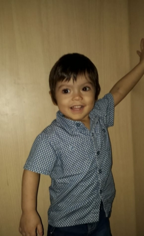 Miquéias tem apenas um ano e nove meses de idade e, desde os seis meses, trava uma luta contra a leucemia.(foto: Irileia Soares)