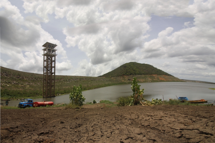 Açude Banabuiú seco em 2018