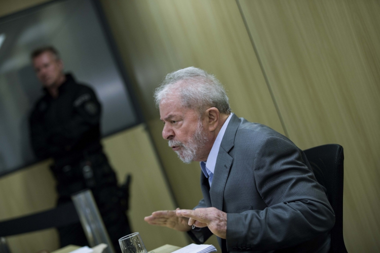 ￼EX-PRESIDENTE Lula cumpre pena na Superintendência da PF em Curitiba desde abril de 2018