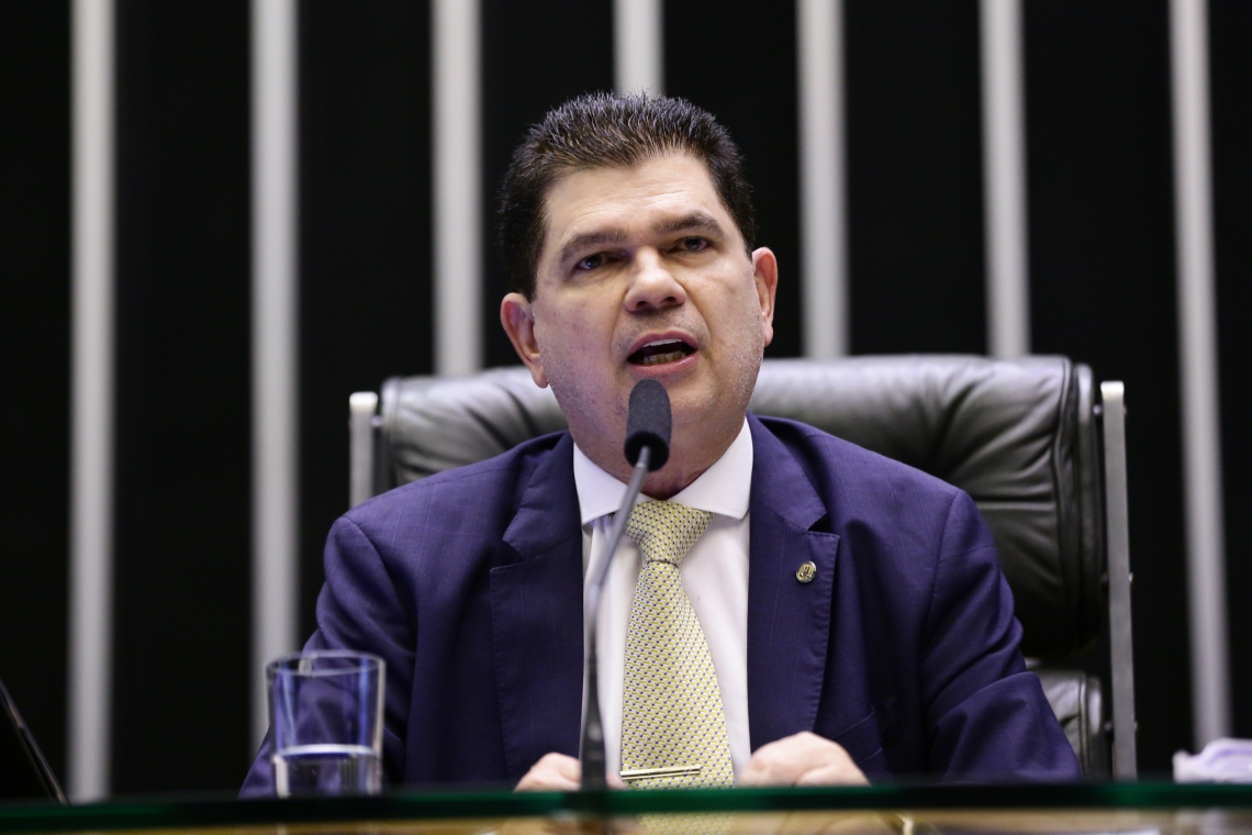 Mauro Filho reassume, mais uma vez, mandato de deputado federal (Foto: AGÊNCIA CÂMARA)