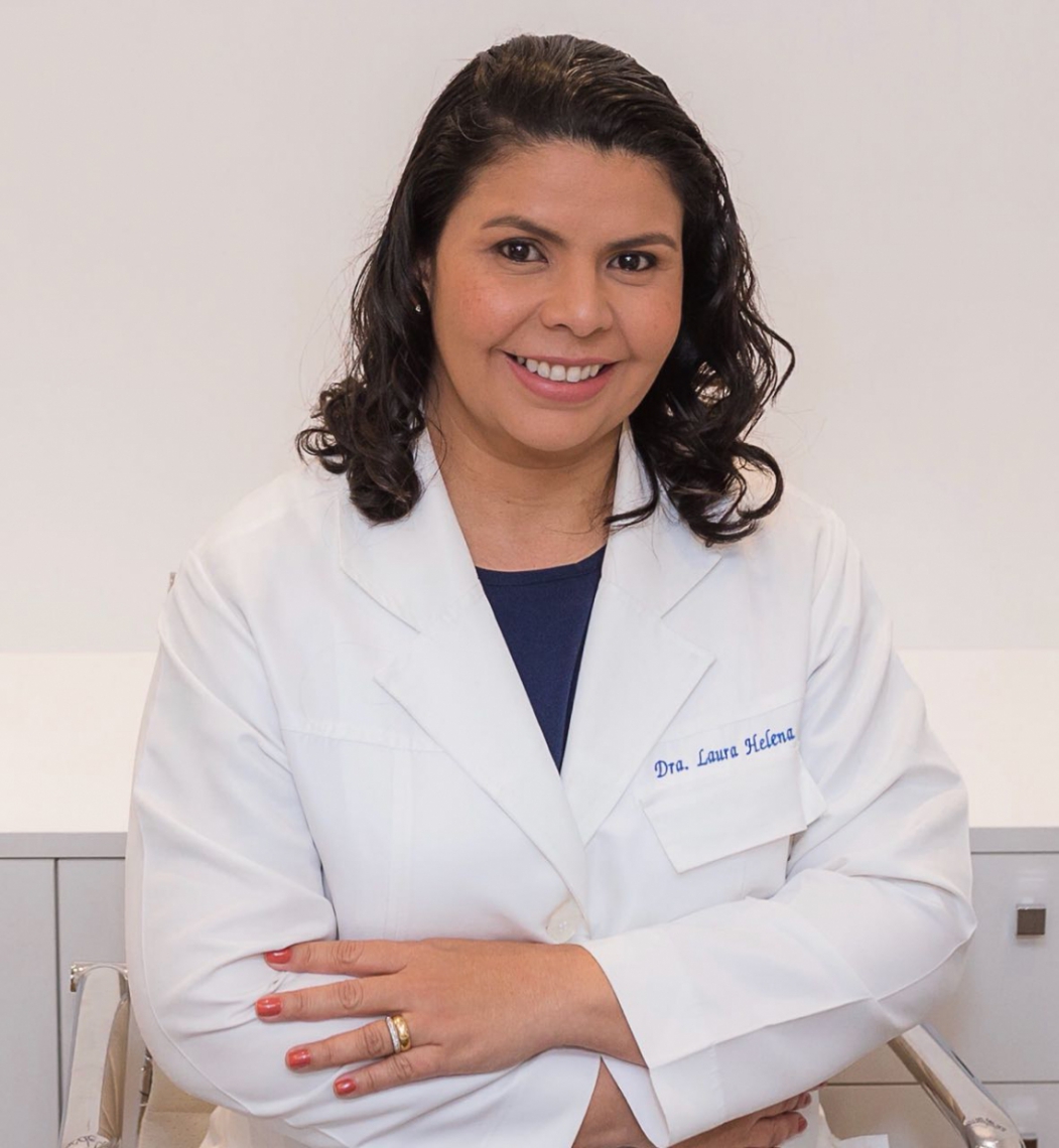 Laura Helena, coordenadora médica da Obstetrícia do Hospital São Camilo Fortaleza.