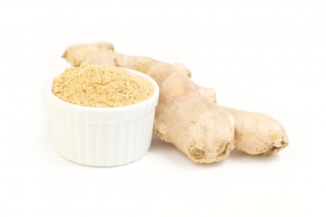 Ginger , root and ground ginger in white dish isolated on white background
      Copyright (Foto: Getty Images)