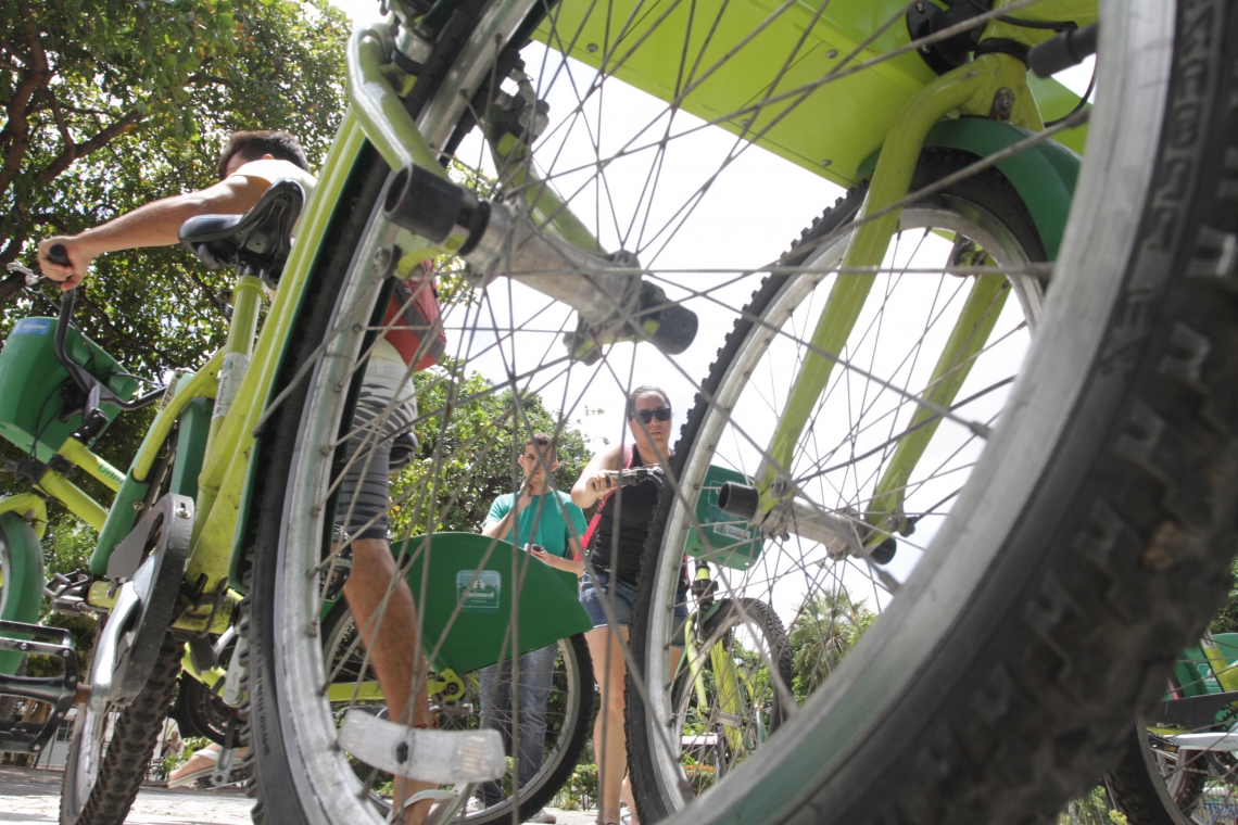 SISTEMA TERÁ botões individuais para solicitar conserto, câmeras de videomonitoramento e GPS em 10% das bicicletas (Foto: Evilázio Bezerra)