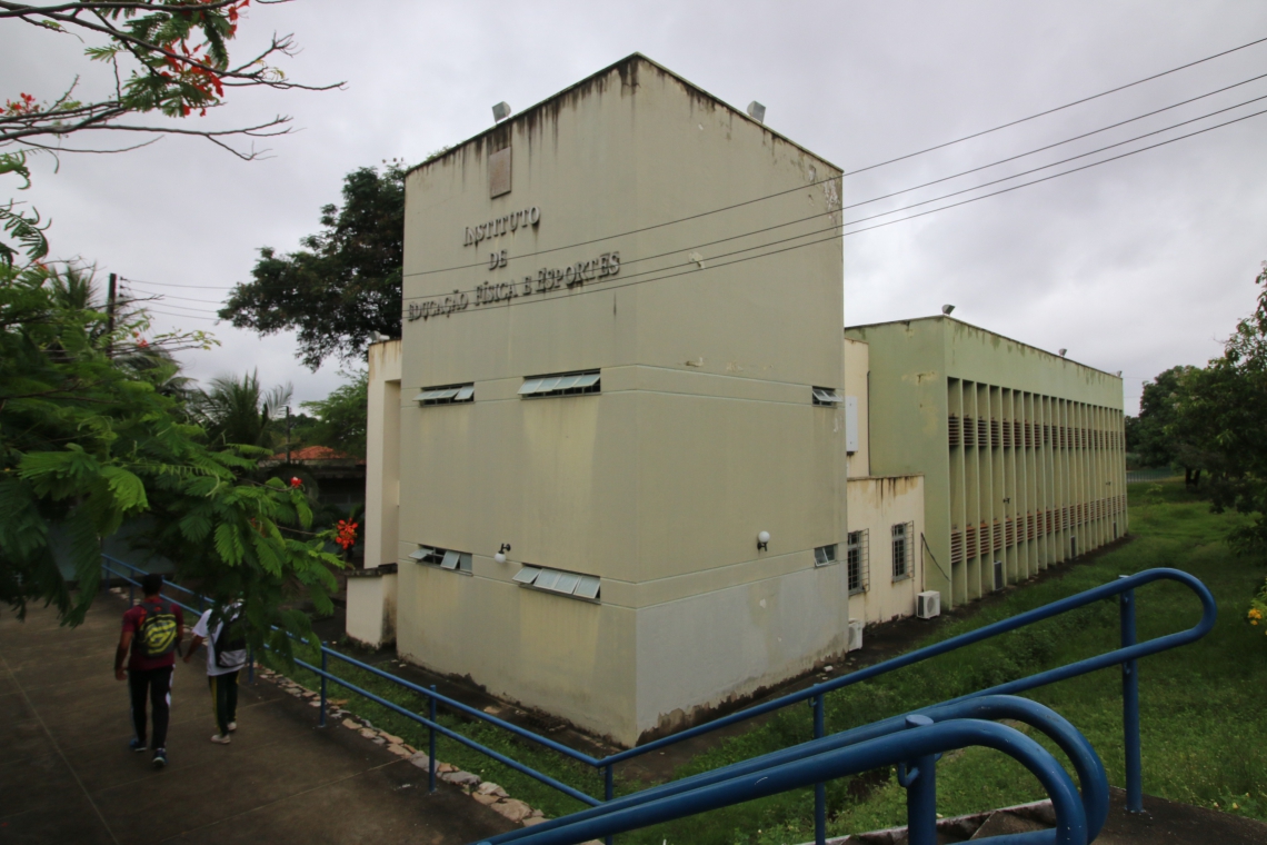 O instituto fica localizado em uma parte isolada do campus do Pici e, segundo os alunos, n&atilde;o tem transporte adequado para a &aacute;rea