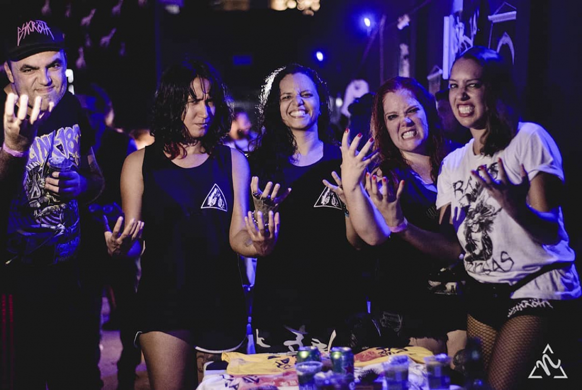 Coletivo Girls to The Front (Foto: Natercia Santana /divulgação)