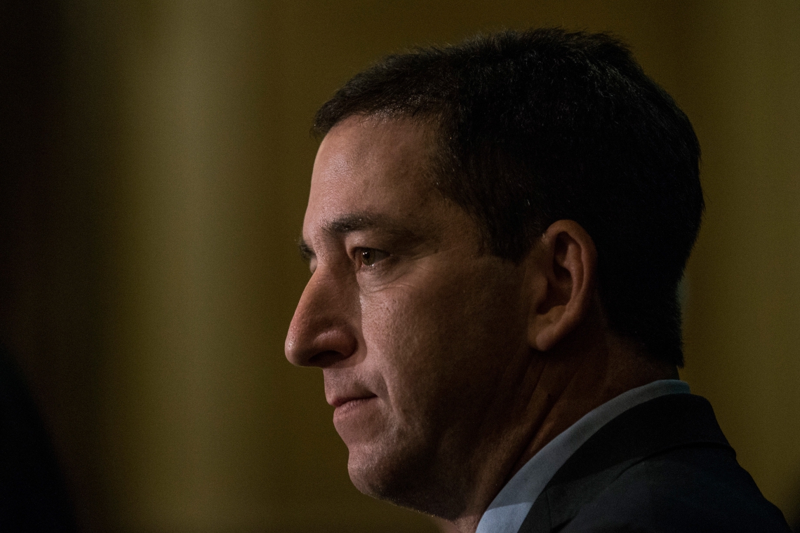Liminar impede que Glenn Greenwald seja investigado ou responsabilizado por receber, obter ou publicar informações (Foto: Andrew Burton/AFP)
