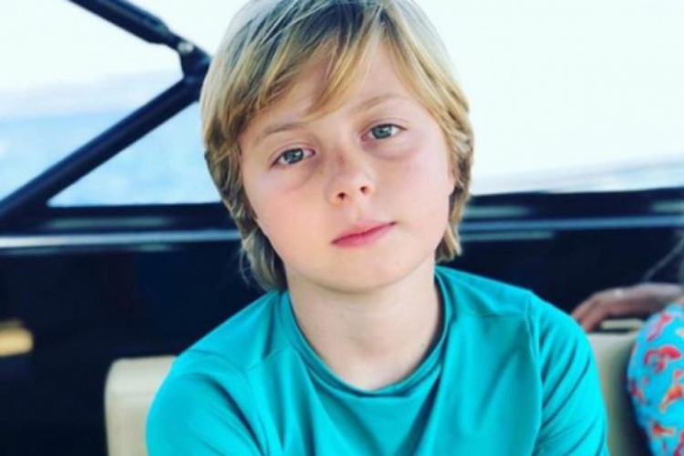 Após cirurgia, filho de Luciano Huck e Angélica recebe alta da UTI para quarto comum.
(foto: Reprodução/Instagram)