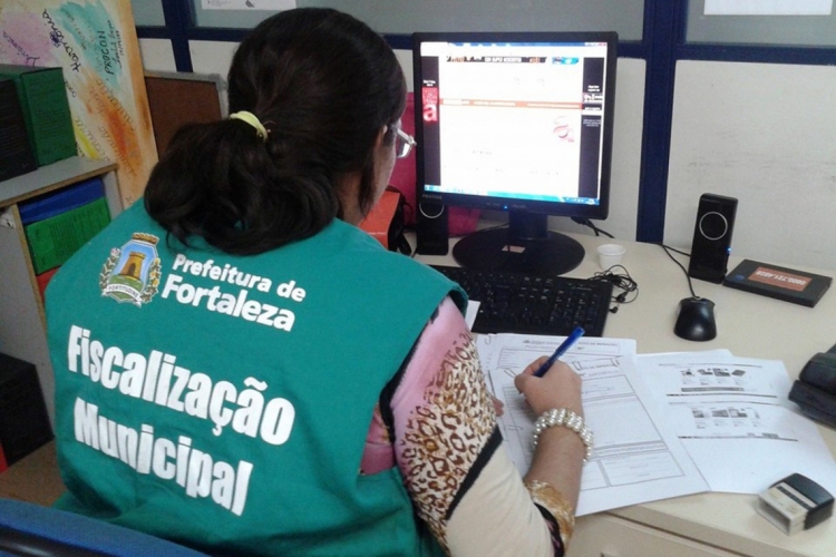 O objetivo &eacute; averiguar, em tempo real, den&uacute;ncias de falsas promo&ccedil;&otilde;es....