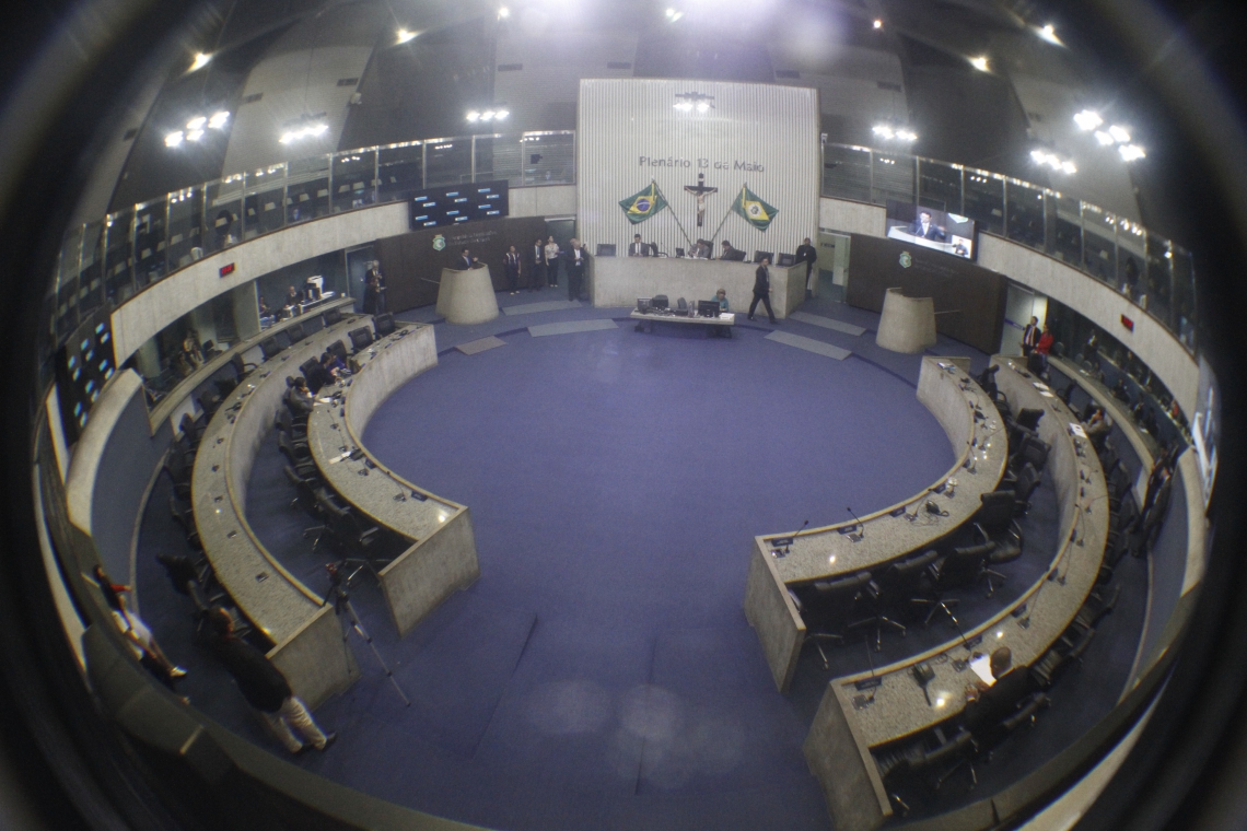 FORTALEZA, CE, BRASIL, 07-03-2019: Plenario da Assembleia Legislativa do Ceara. (Foto: Evil&aacute;zio Bezerra/O POVO)(Foto: Evil&aacute;zio Bezerra, em 7/3/2019)