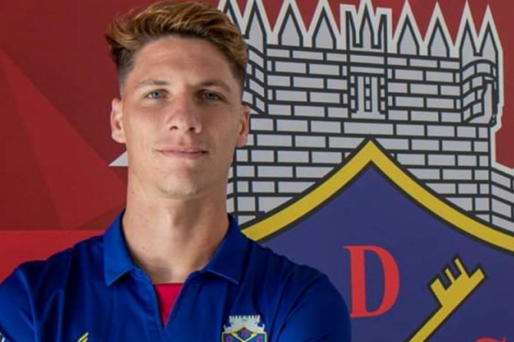 Gastón pertence ao Estudiantes e estava emprestado ao futebol português (foto: Grupo Deportivo ...