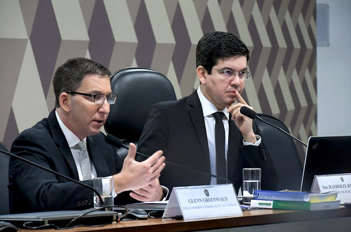 ￼GLENN responde senadores em audiência pública (Foto: Waldemir Barreto/Agência Senado)