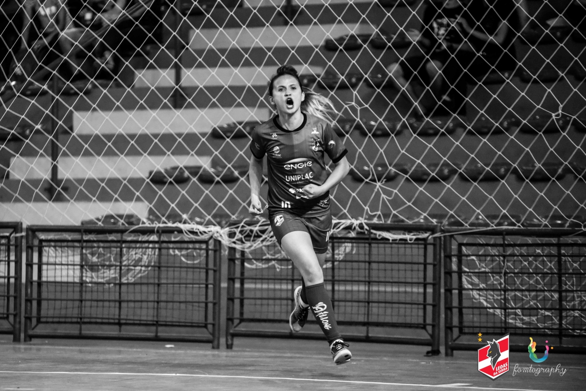 Leozinho, do Sorocaba, vence pela segunda vez prêmio de melhor jogador  jovem de futsal do mundo, futsal