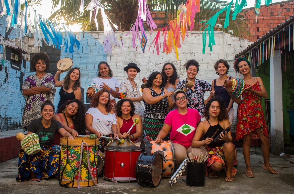 Vida & Arte Batuque de mulher