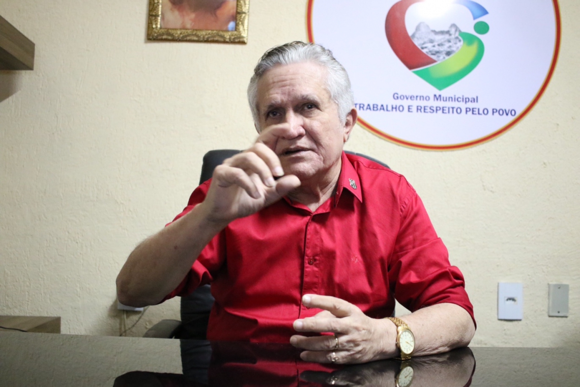 JosÃ© Hilson de Paiva, prefeito de Uruburetama, Ã© acusado de abuso sexual