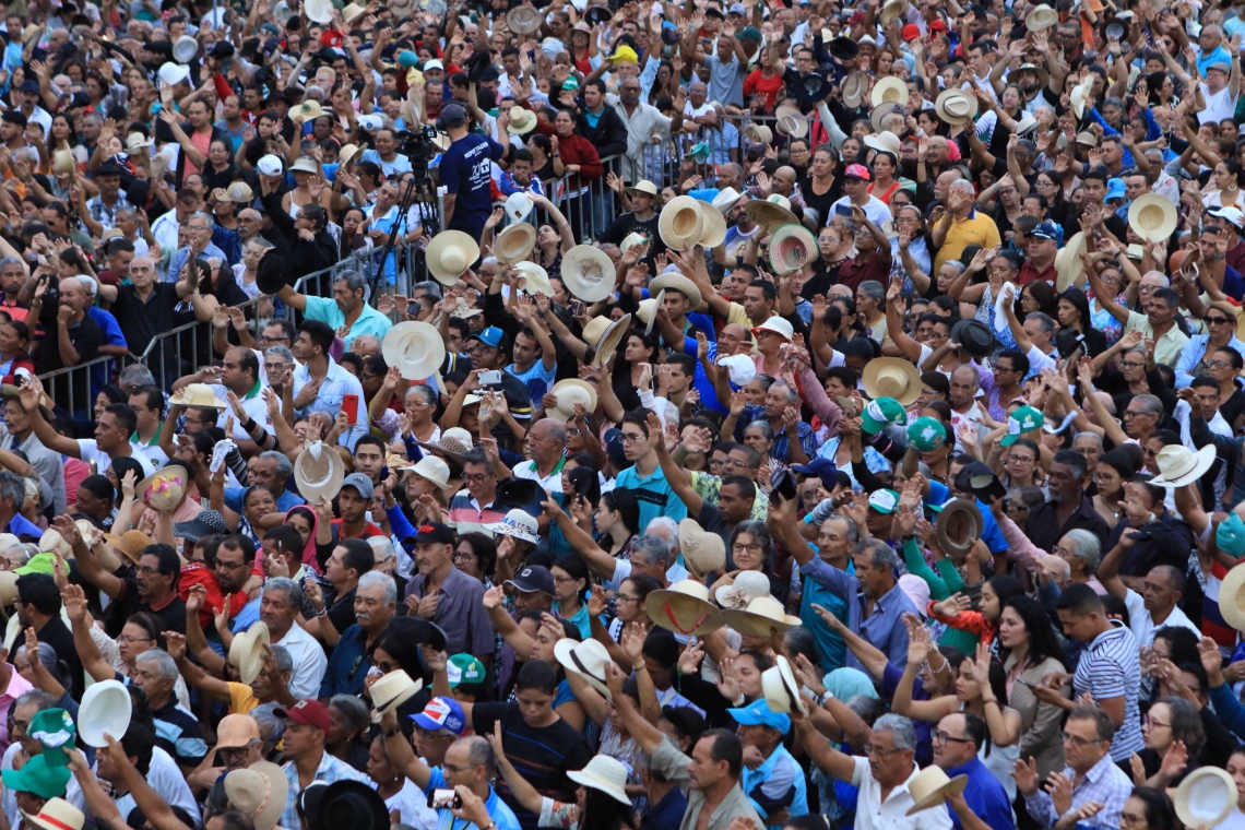 JUAZEIRO DO NORTE, CEARÃ., BRASIL 20-07-2019: Missa de celebração de morte de Padre Cícero, igreja do Socorro.  