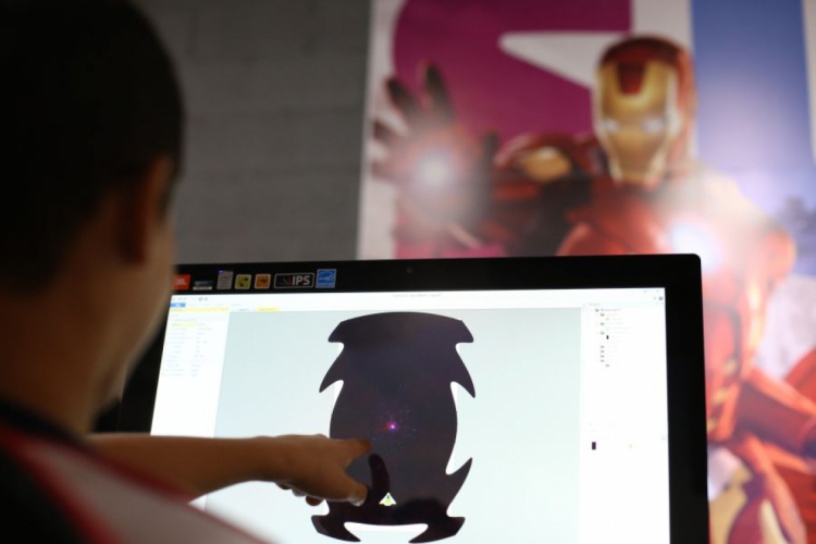 Crian&ccedil;a em exposi&ccedil;&atilde;o &agrave; internet(foto: F&aacute;bio Lima )