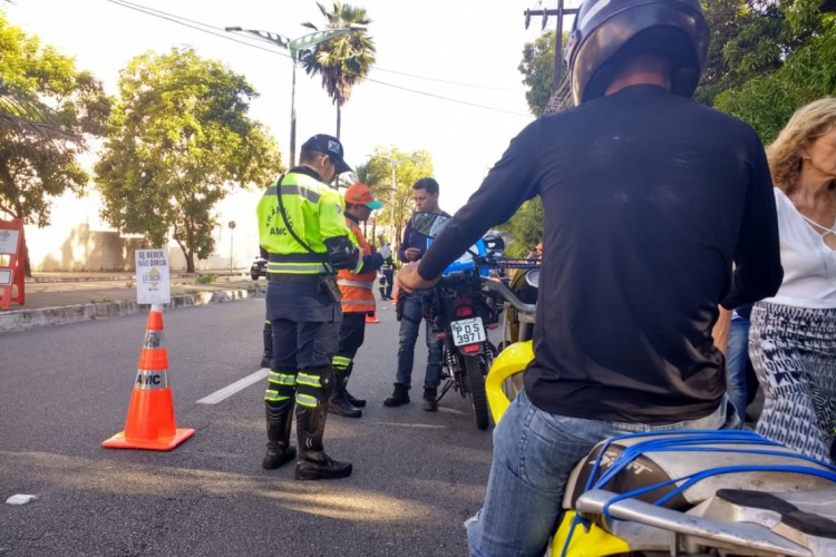 Capital cearense realiza curso sobre segurança no trânsito durante esta semana para gestores de...