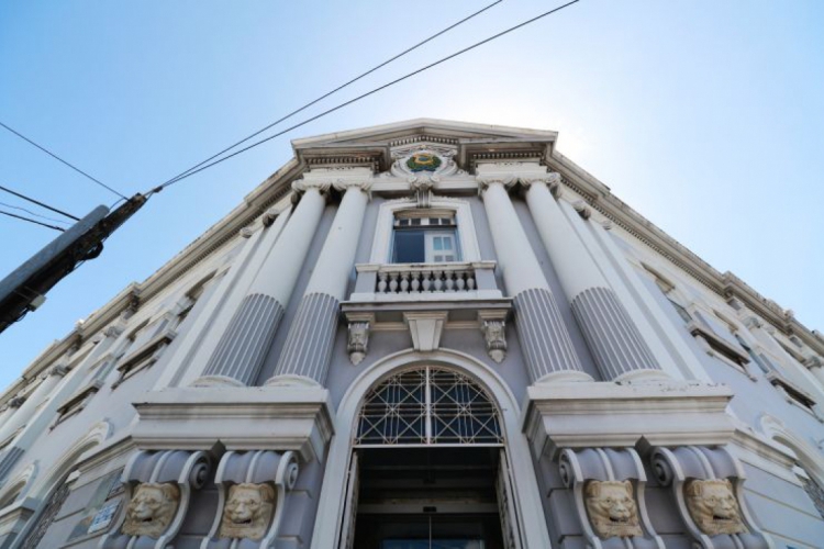 FORTALEZA,CE,BRASIL,,04.07.2019: Fachada do prédio da Sefaz, localizado na avenida Pessoa Anta, ...