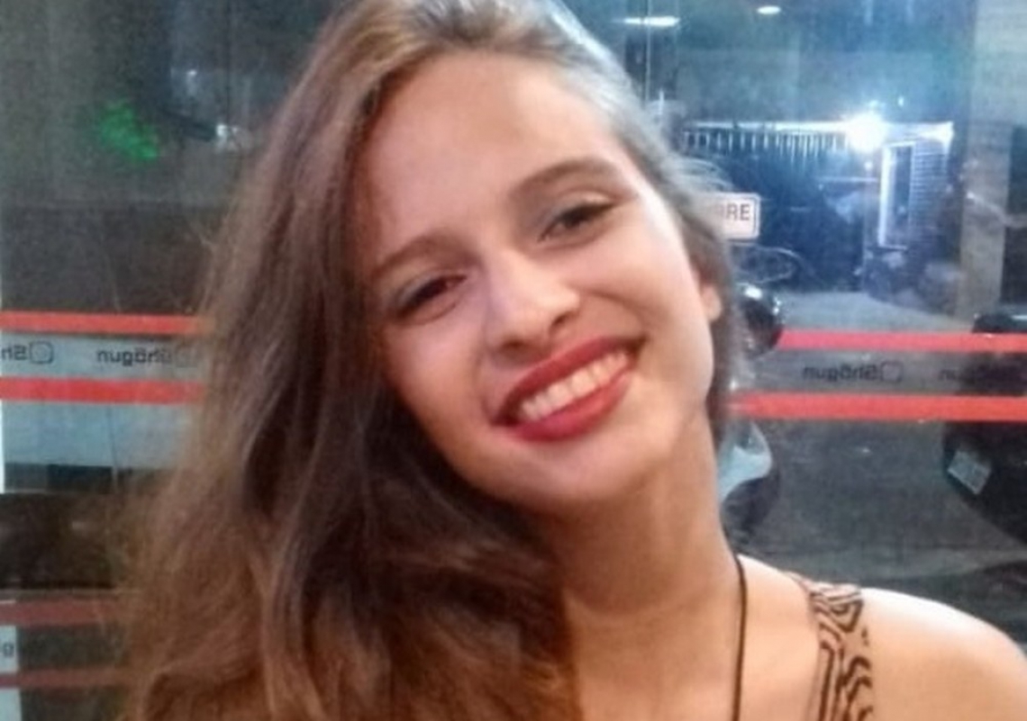 D&eacute;bora tem quadro est&aacute;vel, mas deve passar por mais cirurgias