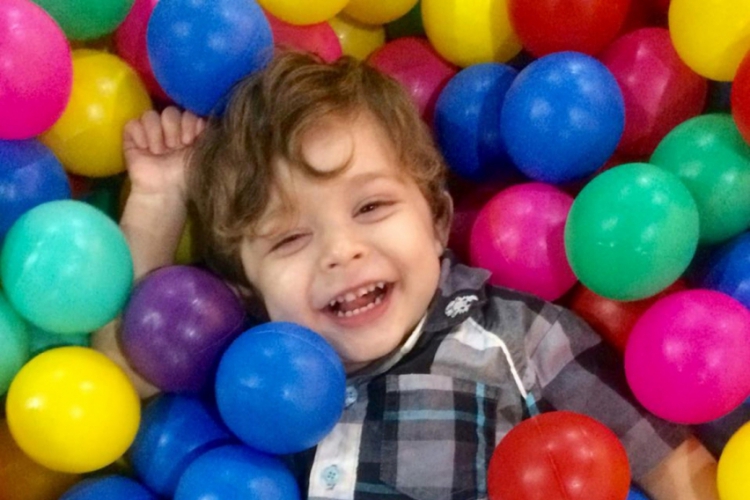 Arthur foi diagnosticado com autismo há três meses (foto: Reprodução/Arquivo Pessoal)