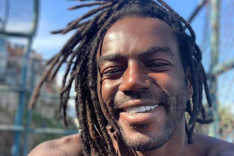 Ator Jonathan Azevedo terá filho com grande amiga.(foto: Reprodução/Instagram)