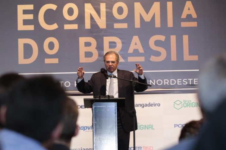 O ministro Paulo Guedes quer a reforma para iniciar recupera&ccedil;&atilde;o econ&ocirc;mica p&o...