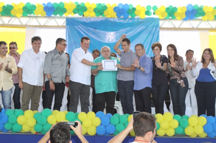 A filiação do prefeito Carlomano Marques aconteceu na manhã desta sexta-feira, 20, em Pacatuba.