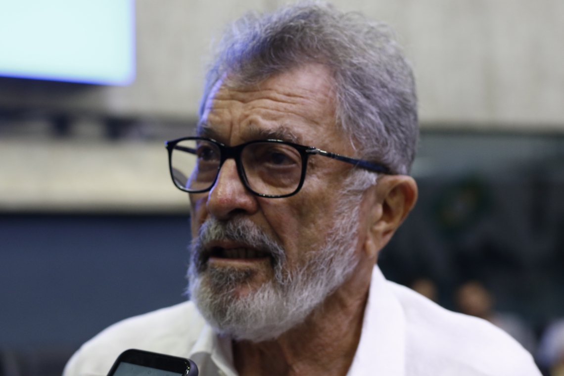 ￼ Eudoro Santana, ex-deputado estadual 
e pai de Camilo Santana (Foto: Deísa Garcêz/Especial para O Povo)