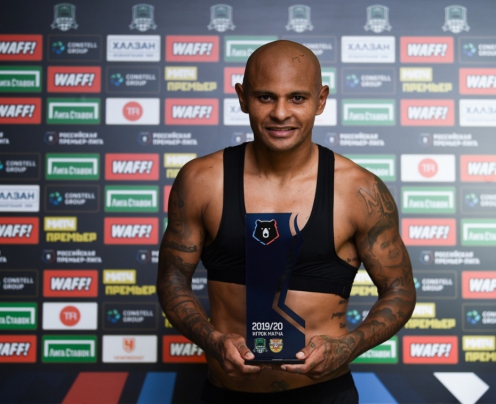 Ari foi eleito o melhor jogador da partida contra o Arsenal Tula.