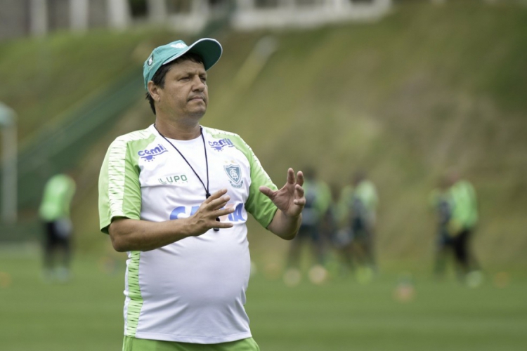 Último trabalho de Adilson Batista foi no Coelho (foto: Divulgação)