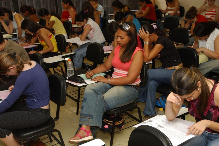 Cinco milhões de estudantes devem fazer as provas do Enem.(foto: Agência Brasil)
